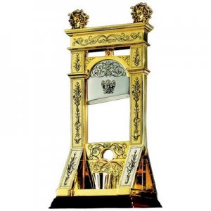guillotine-cigar-cutter-1.jpg