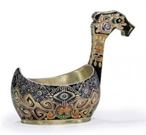 kovsh_marked_k_faberge.jpg