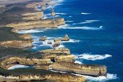 12-apostles-along-the-great-ocean-road-in-victoria1_180x120.jpg