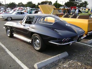 63_corvette.jpg 63_corvette.jpg