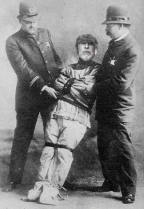 houdini_straitjacket3.gif houdini_straitjacket3.gif