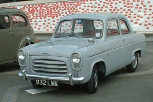 Ford Anglia.JPG