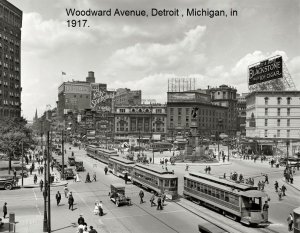 Woodward Avenue, Detroit , Michigan, in 1917..jpg