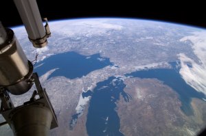 iss008e20331.jpg iss008e20331.jpg