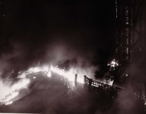 cuyahogariverfire-press-48fire_1e1b539f07.jpg