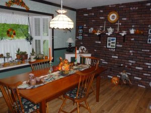 dining room.JPG
