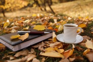 depositphotos_18046937-stock-photo-autumn-scene-coffee-cup-and.jpg