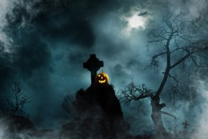 Jack-O-Lantern-in-Old-Cemetery-168247591_1255x837.jpeg