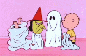 hweencharliebrown.gif