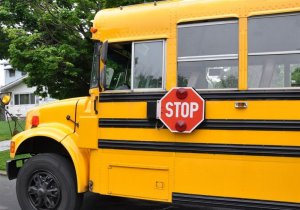 school-bus-schoolbus-education-transportation-children-child-safety-STOCK-GENERIC-1577145622.jpg