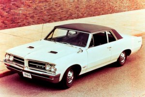 PONTIACLemansGTO-2492_1.jpg