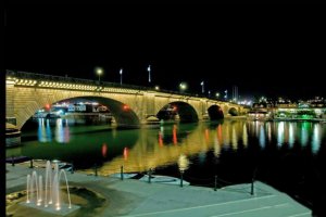 London Bridge.jpg