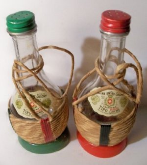 chianti bottles.jpg