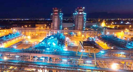 acwa-desalination-plant-oman.jpg