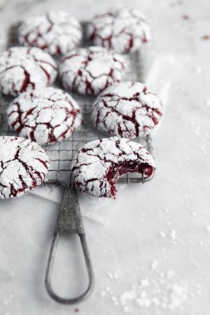 Red-Velvet-Crinkle-Cookies-scaled[1].jpg