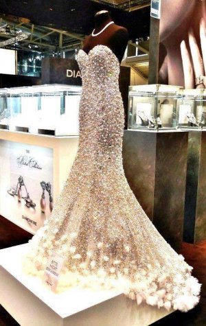 Dazzling-Amazing-Diamond-Full-Beaded-Crystal-Sweetheart-Real-Photo-Bridal-Dress-Long-Mermaid-W...jpg