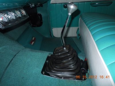 Floor shifter in '56 wagon.jpg