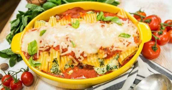 stuffedmanicotti.jpg