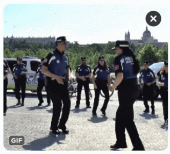 tenor (1).gif