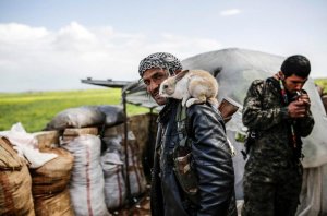 syrian-peshmerga-fighter1.jpg