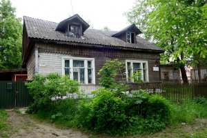 house3.jpg