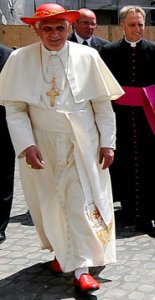 185x360xPope_TimesLondon_6-26-08.jpg.pagespeed.ic.mnoxUeJI_8.jpg