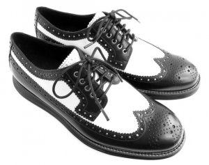 isetan-mens-cole-haan-lunargrand-long-wingtip-00.jpg