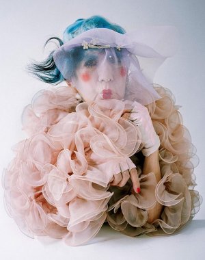 Anna-Piaggi-1.jpg