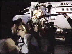 _38699449_hostages238.jpg