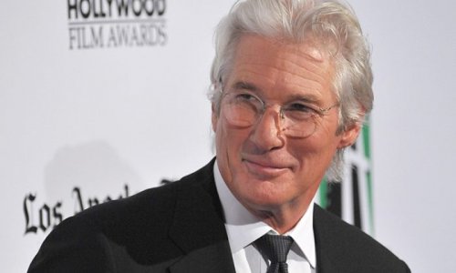 Richard-Gere-1-FB-700x420.jpg