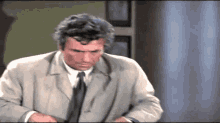 tenor (7).gif