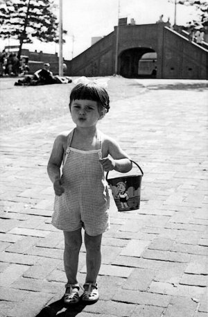 1950 Jen Bondi Beach 2.jpg