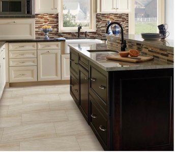 Off White Cabitnets & Tile2.jpg