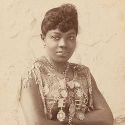 American-opera-singer-Matilda-Sissieretta-Jones-circa-1895.jpg