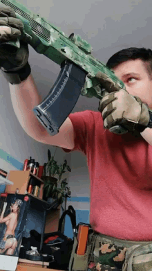 tenor.gif