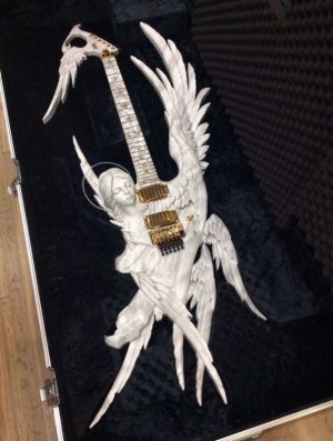 angel guitar.jpg