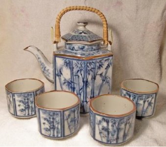 bamboo tea set1.jpg