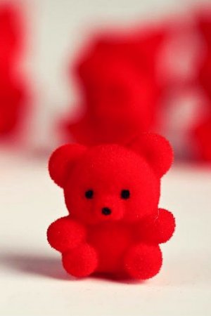 606dd10ad0aa12e92fac43d228f782c3--red-items-red-things.jpg