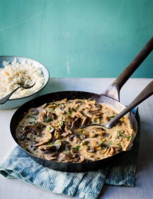 Mushroom-stroganoff.jpg