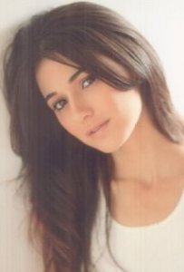 Emmanuelle_Chriqui.jpg