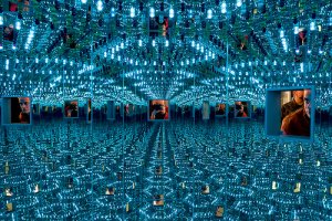 Yayoi-Kusama-is-an-avant-garde-sculptor-painter-and-novelist.-.jpg