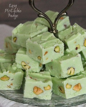 Pistachio-Fudge-Easy-Jello-Chocolatechocolateandmore-70a[1].jpg