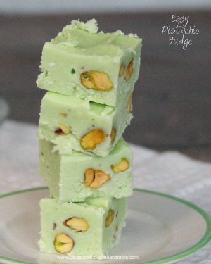 Pistachio-Fudge-Easy-Jello-Chocolatechocolateandmore-76a[1].jpg