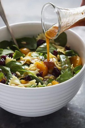 bowtie-pasta-spinach-salad-3[1].jpg
