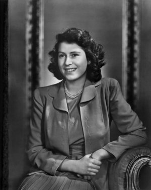Elizabeth-1943.jpg