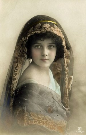 ecb939c96e554c48c548fd823aa15275--vintage-children-vintage-girls.jpg