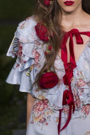 Tumblr_l_27883019991787.jpg