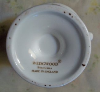 Wedgwood amphora2.jpg