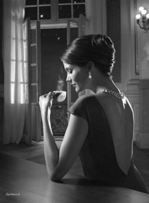 93e386ebe1dc94f4c294eb02df4af757--coffee-gif-sexy-coffee.jpg