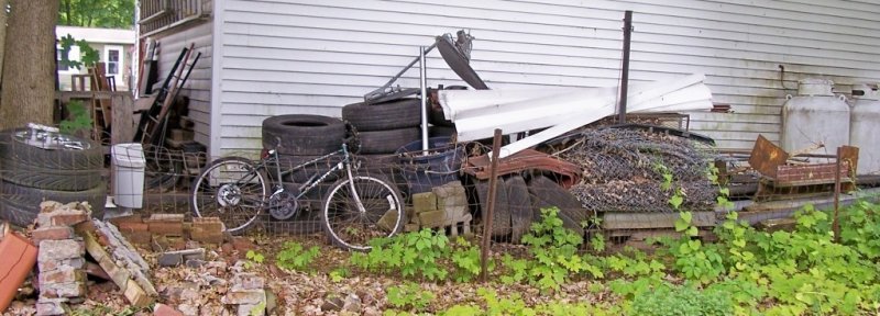 neighbor's junk.jpg